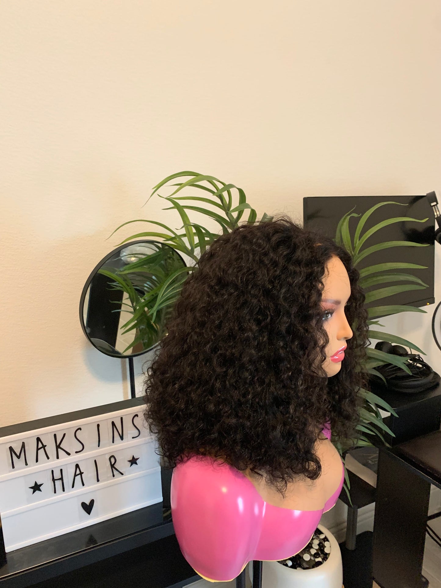SA luxury curls with closure